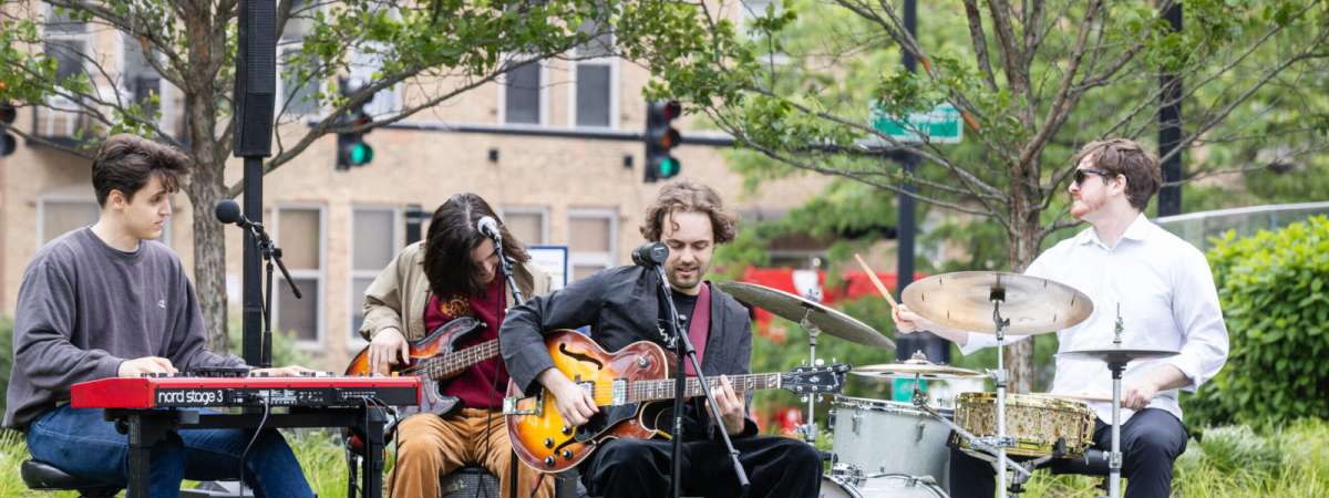 Live at Lunch – Cole Brandt