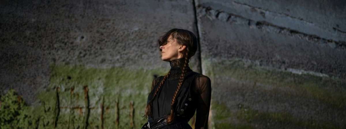Penelope Trappes w/ Anna Johnson