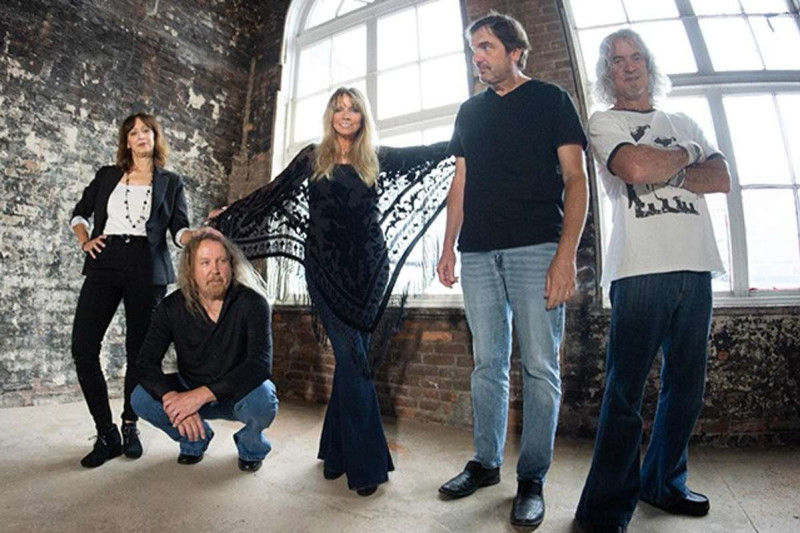 Tusk: The Classic Tribute To Fleetwood Mac