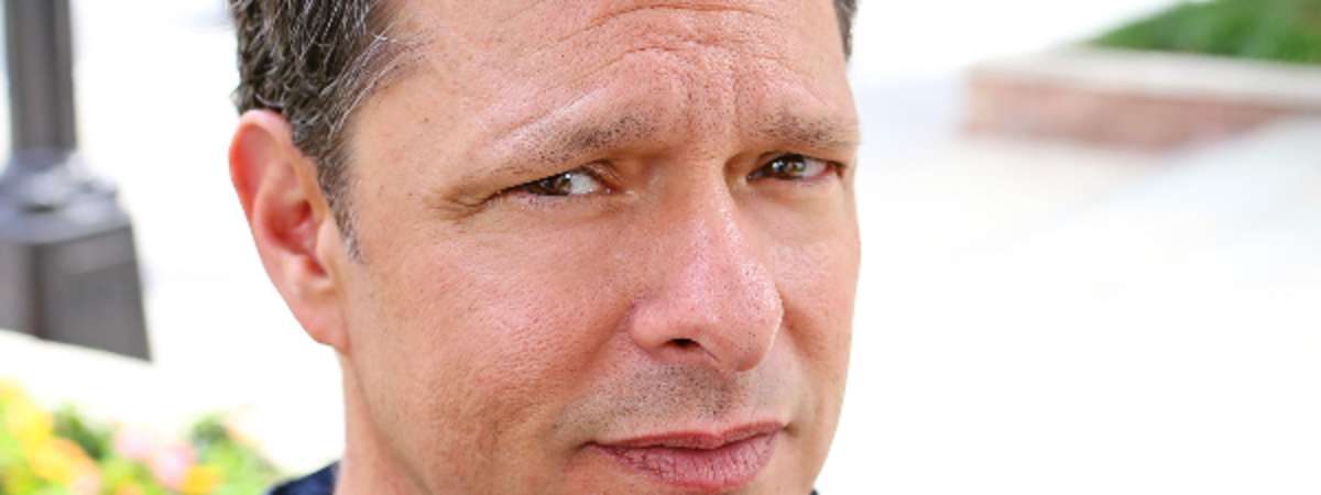Comedic Hypnotist Flip Orley