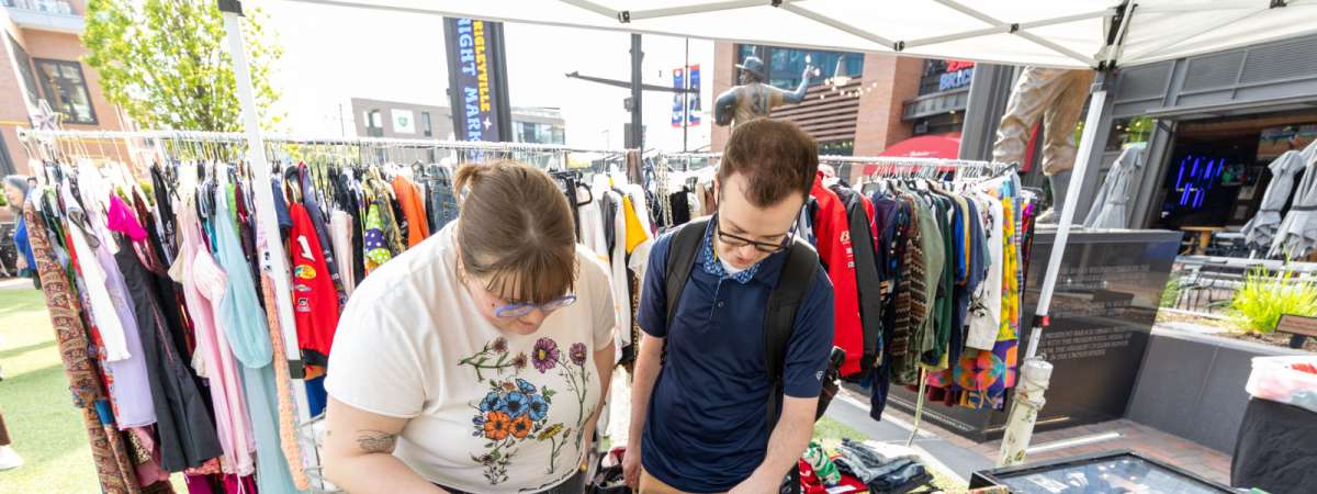 Wrigleyville Night Market