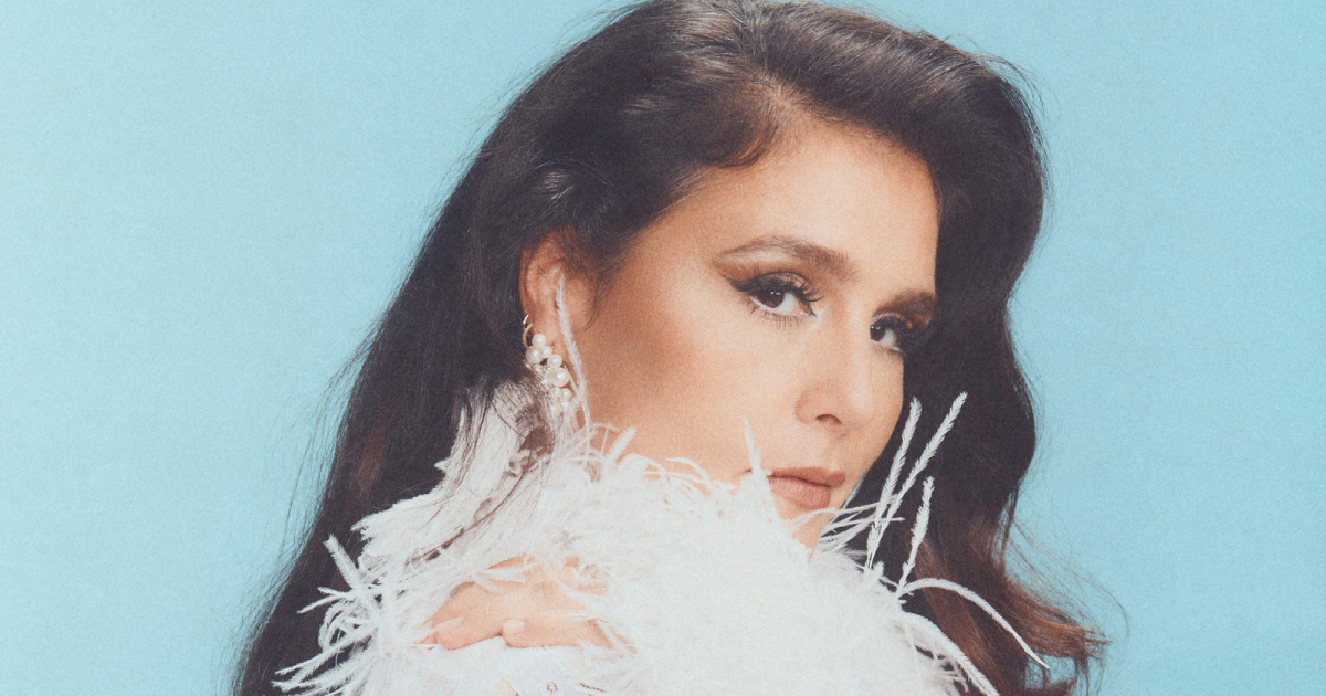 Jessie Ware: The Superbloom Tour at Byline Bank Aragon Ballroom
