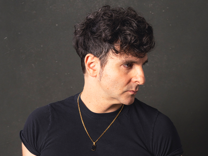 Low Cut Connie