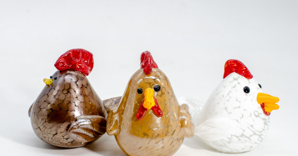 Mother's Day Chicken Paperweights! UnCluckingBelievable! in