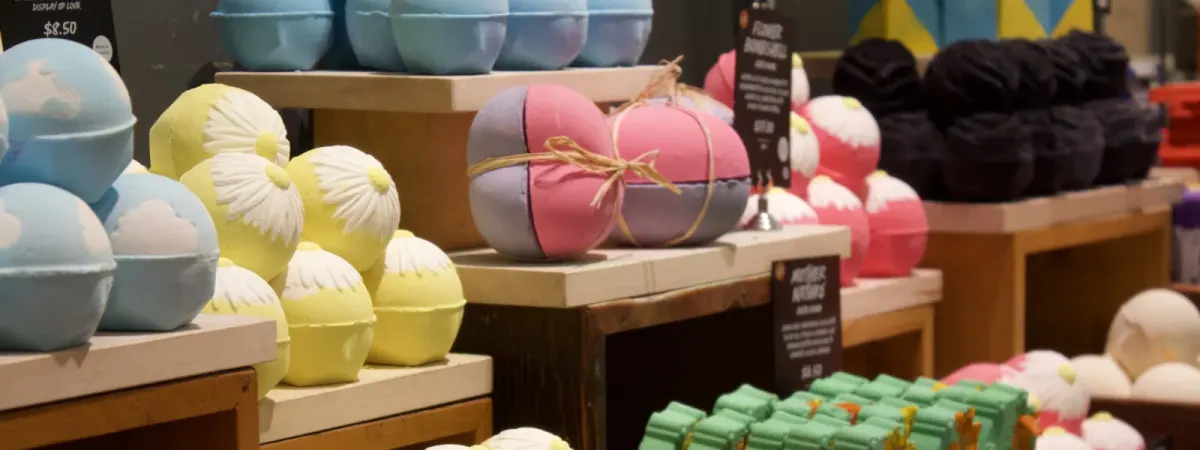 DIY Bath Bomb Making with LUSH