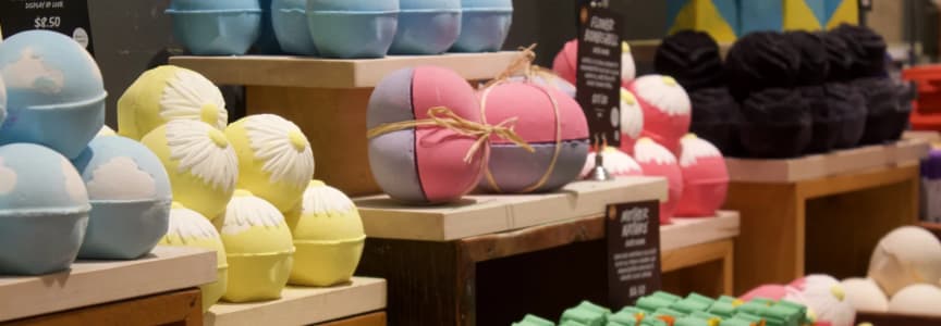 DIY Bath Bomb Making with LUSH