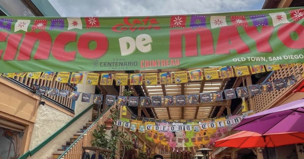 Cinco de Mayo Block Fiesta, Old Town in San Diego at Old Town State