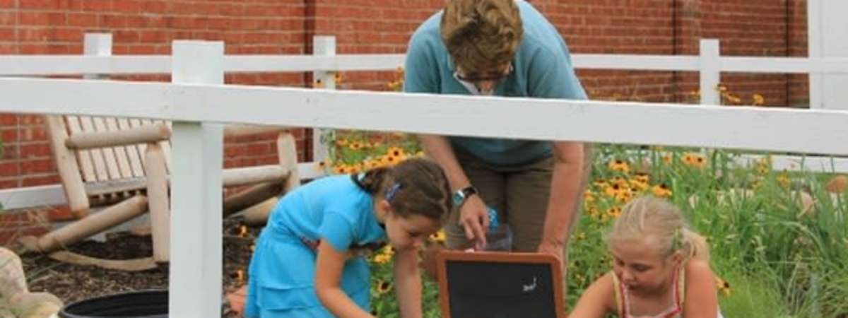 Little Farmer Friday: May Flowers