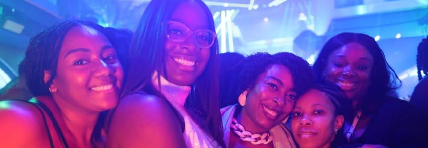 FRIDAYZ: Afrobeats, Amapiano, Dancehall, RnB
