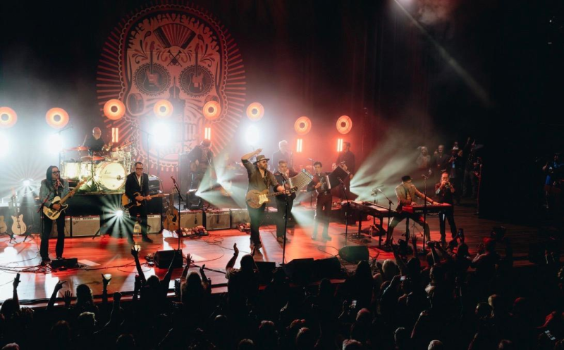 The Mavericks & Friends