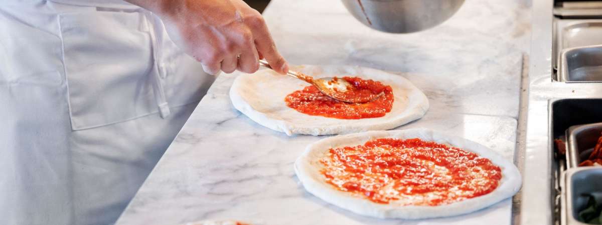 Hands-on: Pizza Napoletana with Rosso Pomodoro