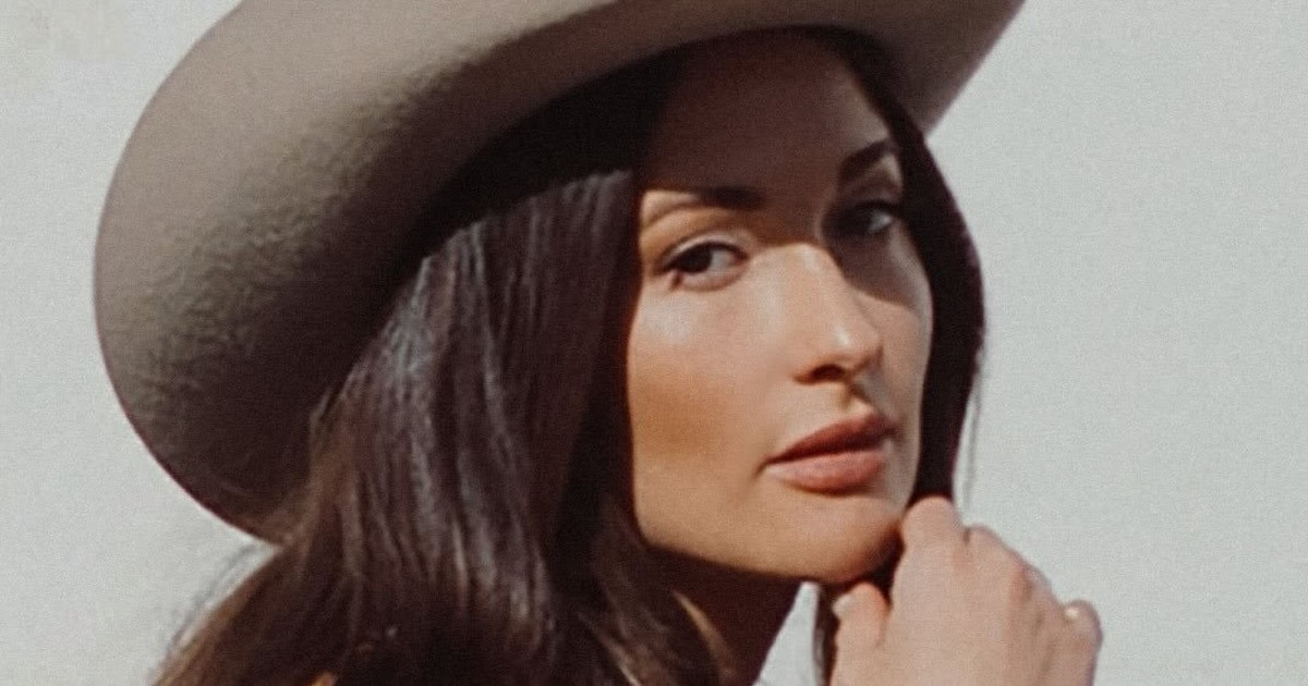Kacey Musgraves: Middle of Nowhere Tour (Night Two) at Moody Center