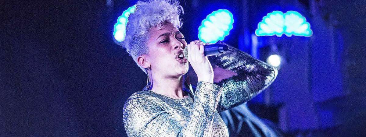 Stephanie Sallie Band Performs Live