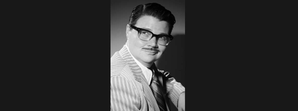 MURRAY HILL - Showbiz! The Tour