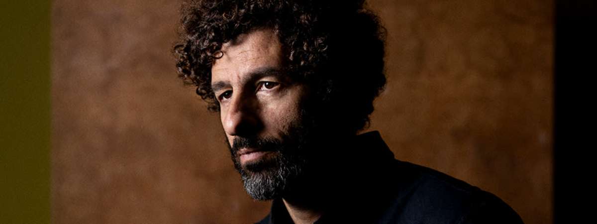José González