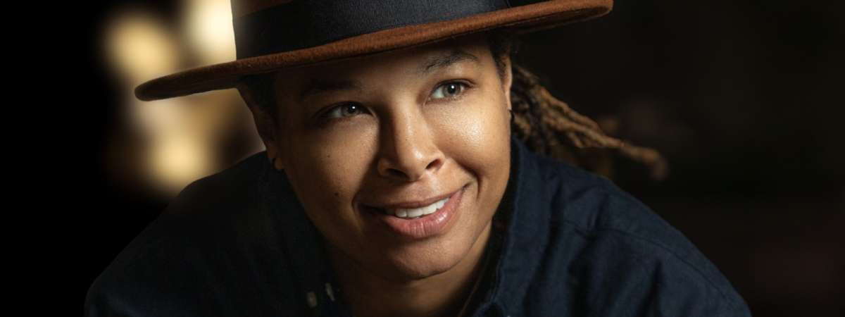 Chaunté Wayans - Selective Sin Comedy Tour