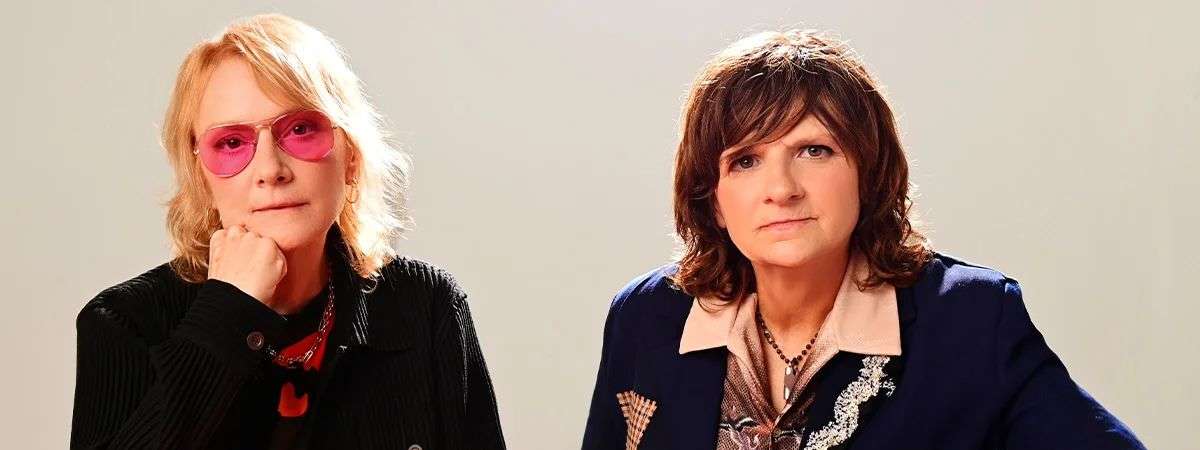 Indigo Girls w/ Linda Perry