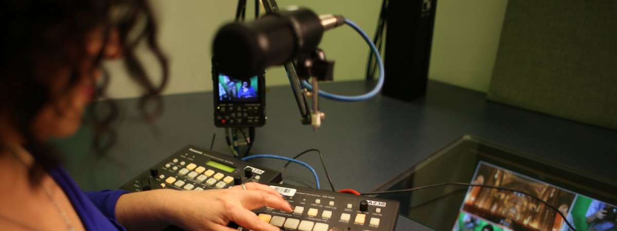 Mini Studio Production