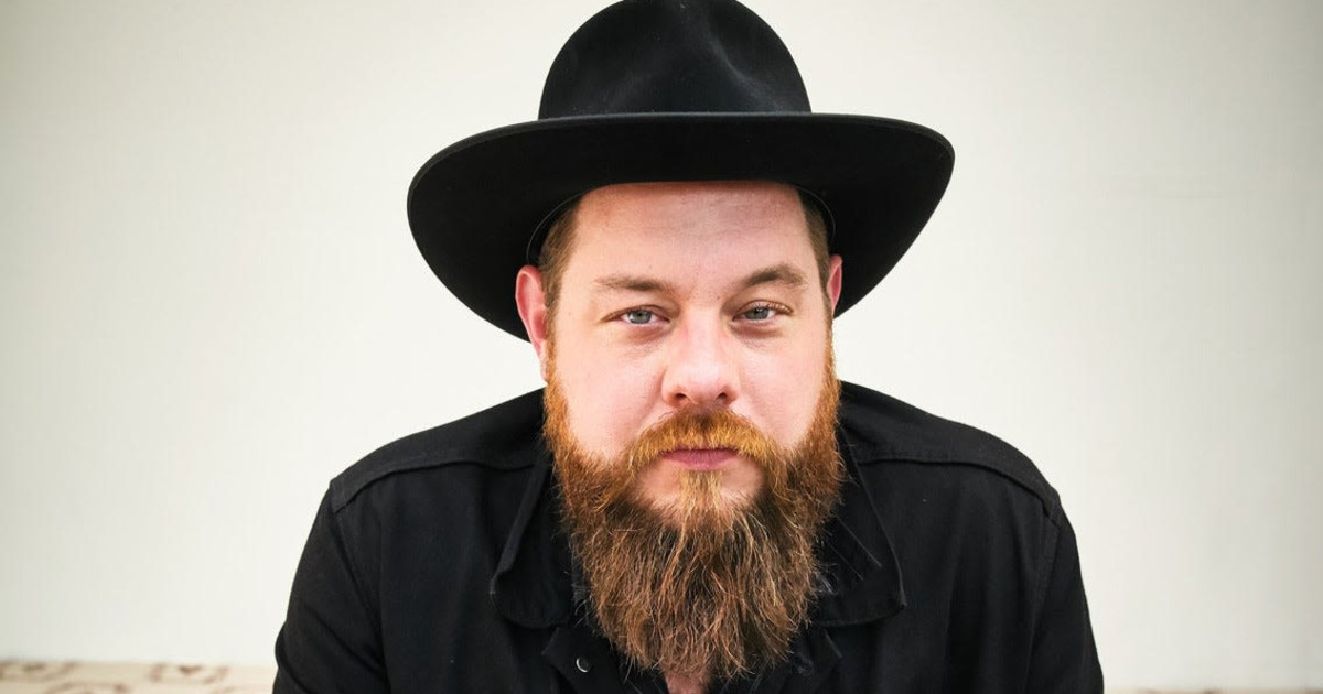 Nathaniel Rateliff in Chicago at The Chicago Theatre