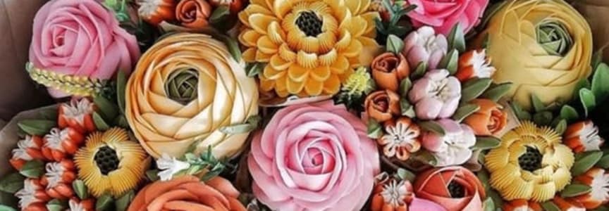 Blossoms Swirls and Swipes: Buttercream Florals