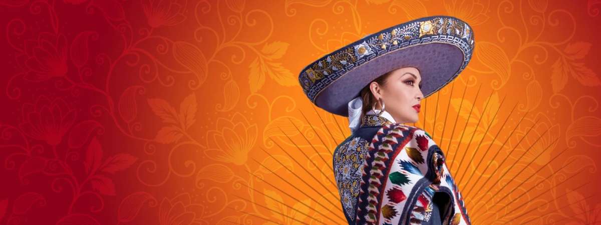 Aida Cuevas: 50 Years Singing to Mexico