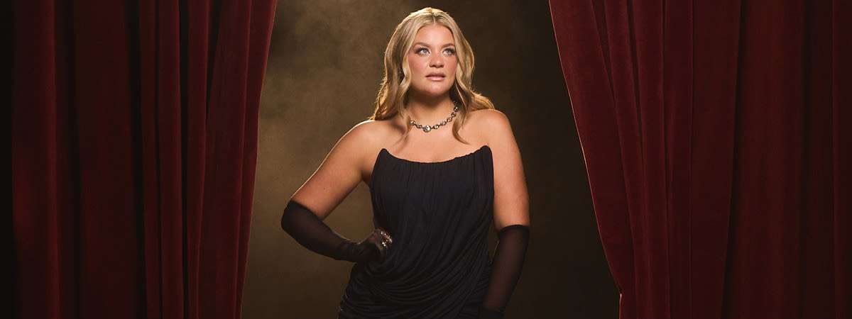 Lauren Alaina with Hannah Harper