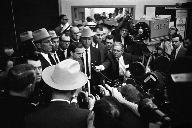 Gallery Talk | 1:00 p.m. | On Assignment at Dallas Police Headquarters
