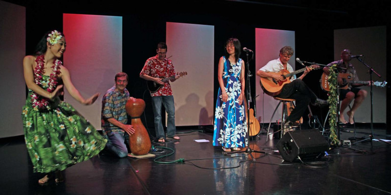 Kimo’s Hawaiian Slack Key Holiday Show