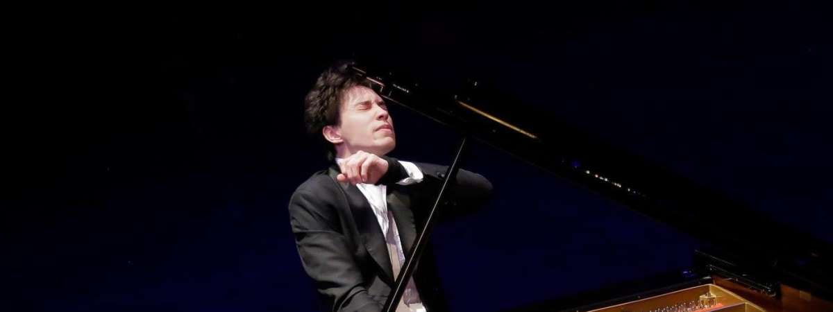 Angel Stanislav Wang, piano