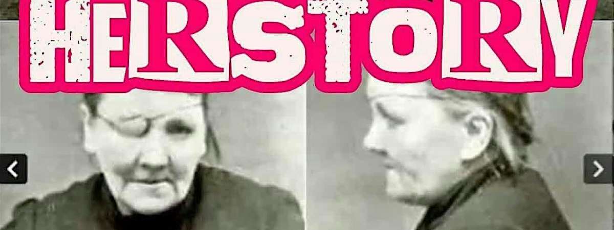 Hammered Herstory: Chicago's Funniest Drunk Comedy Storytelling