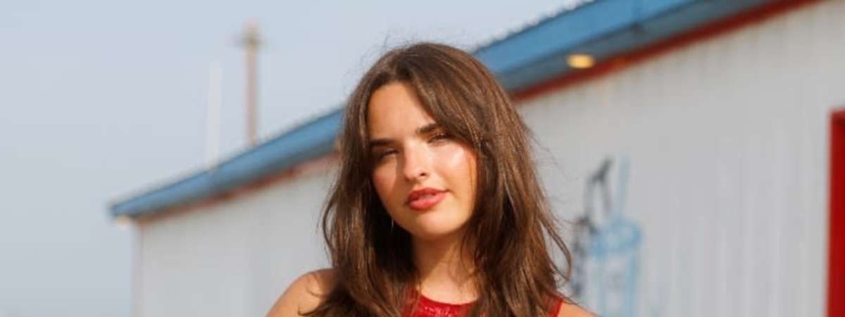Jenna Raine