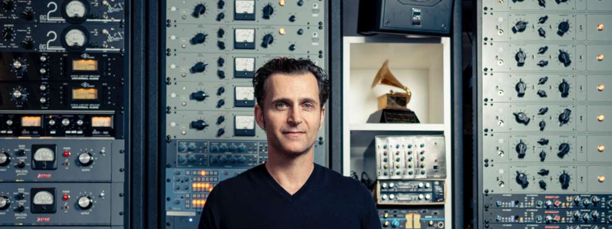 Dweezil Zappa DZ20: Like Father, Like Son