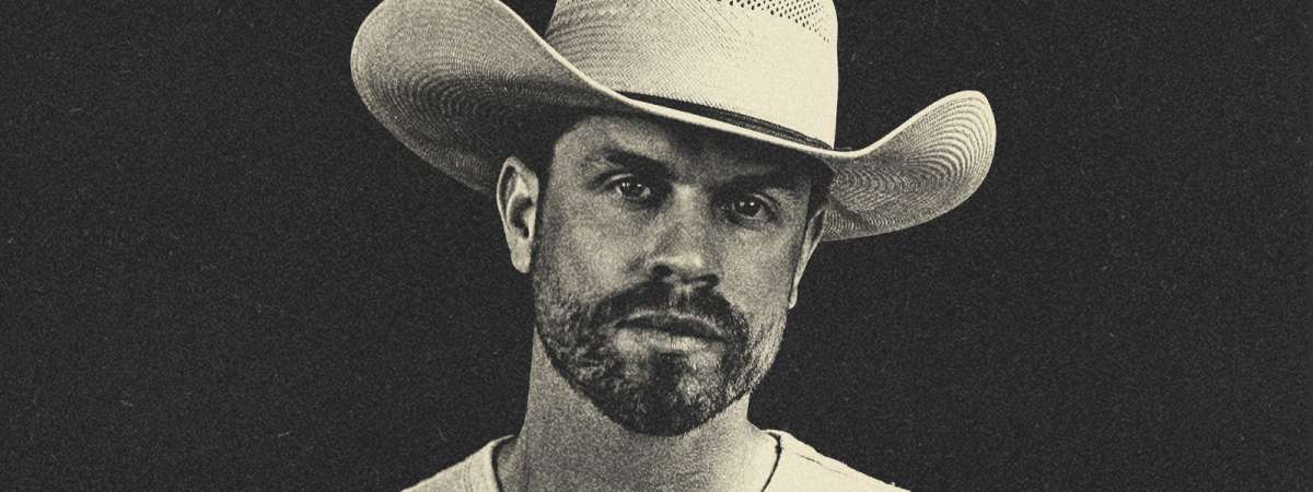 Dustin Lynch