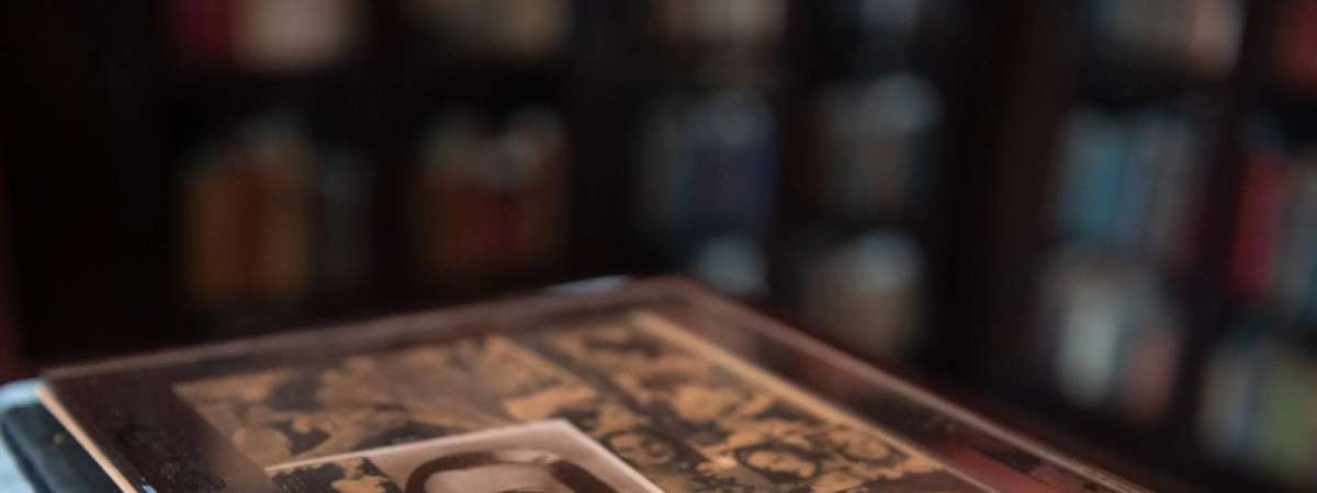 Behind the Bookcase | Lady Starlight: The Radiant Romances, Dramatic Life, and Literary Legacy of Mercedes de Acosta, the “White
