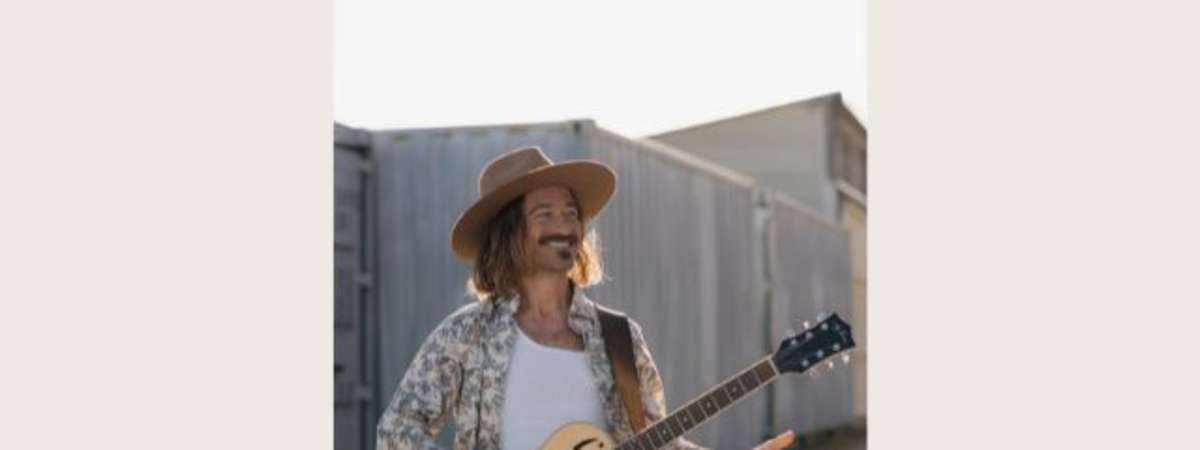 JESSE ROPER Returns to FITZGERALDS Nightclub!