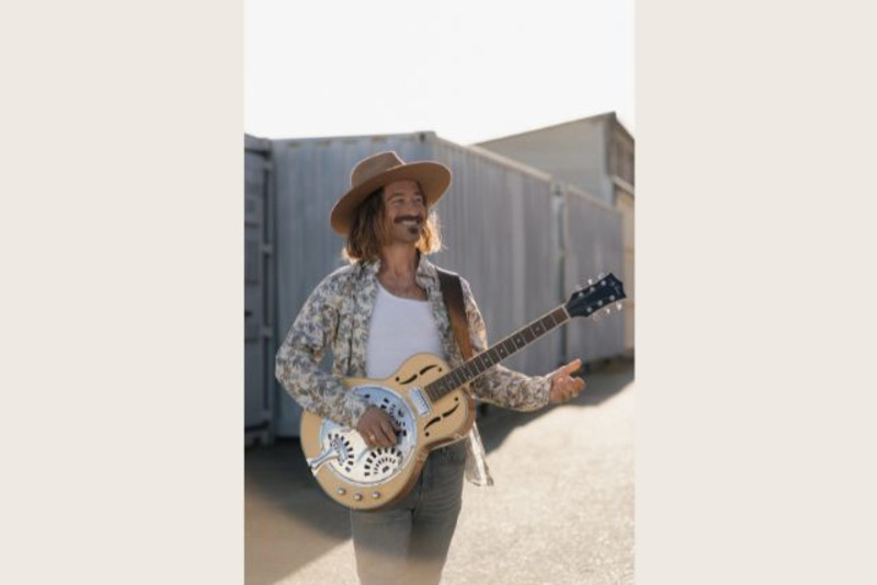 JESSE ROPER Returns to FITZGERALDS Nightclub!
