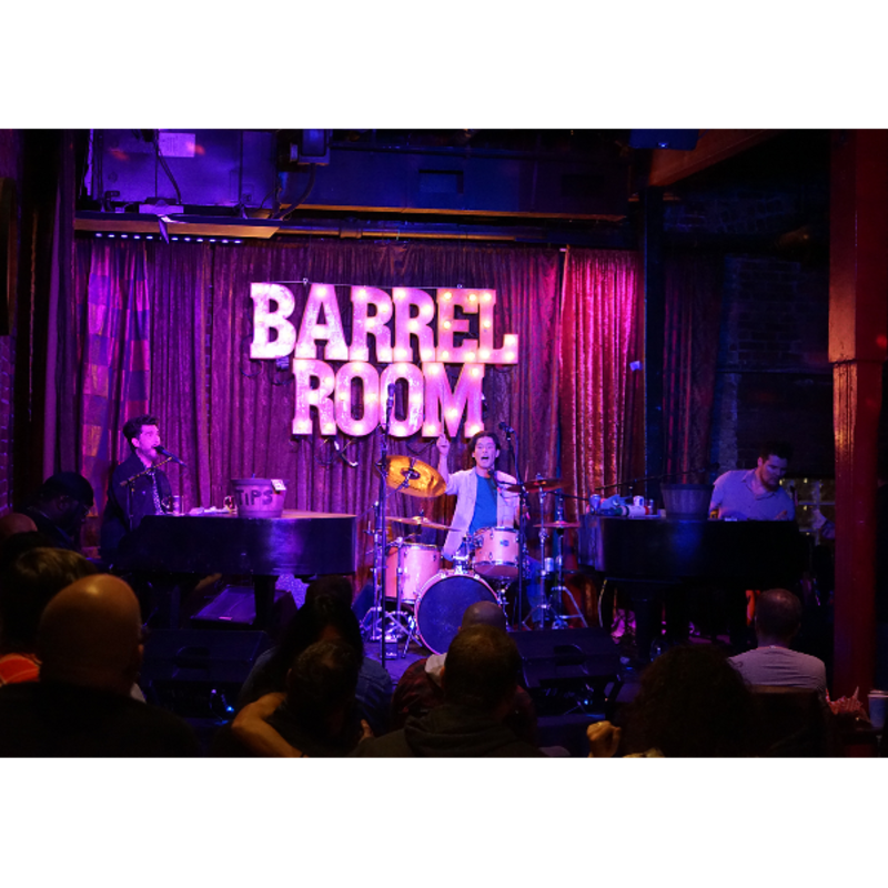 Dueling Piano Show
