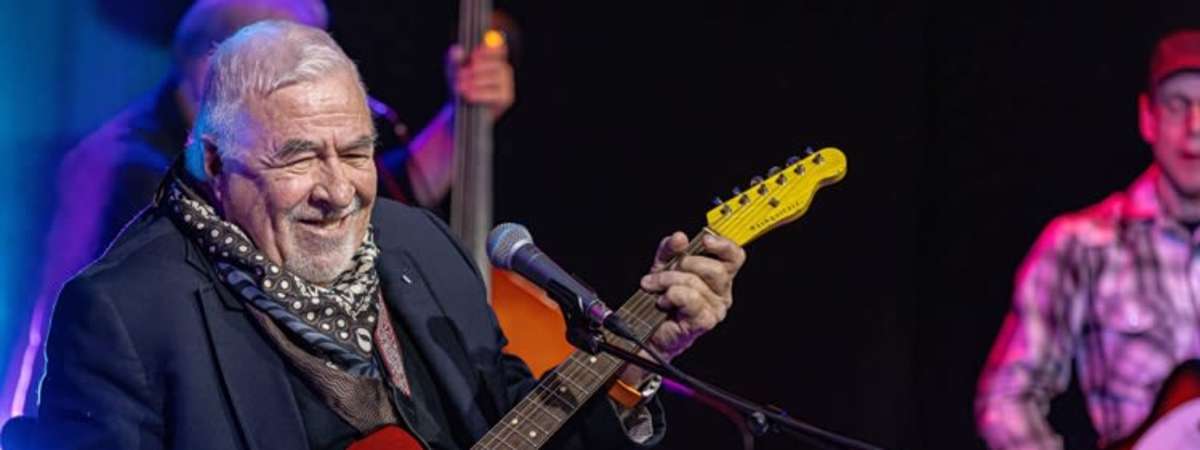 Jim Byrnes Trio