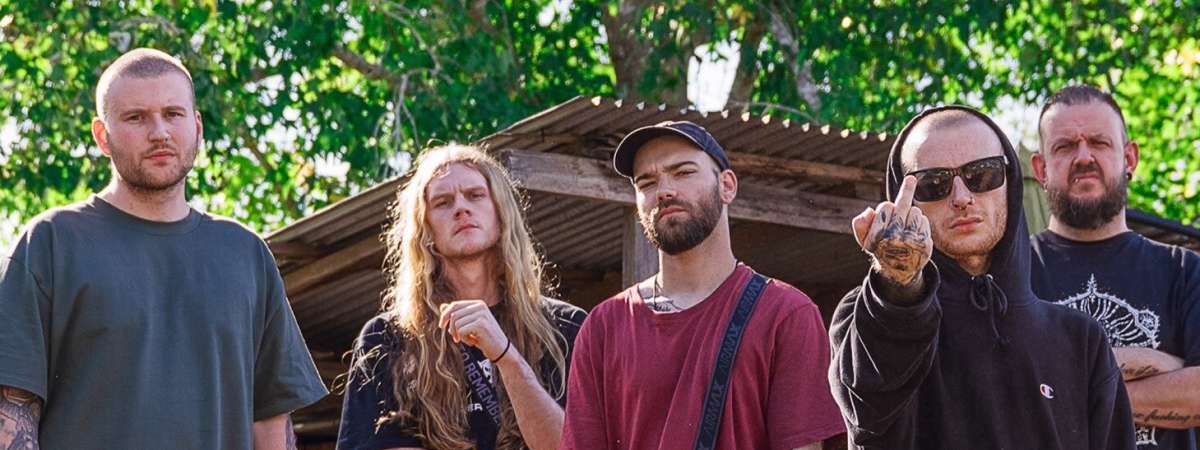Crown Magnetar + To The Grave - The Sawed Off Suffering Tour