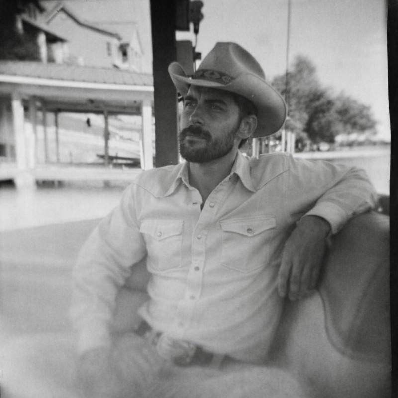 Robert Ellis, guests