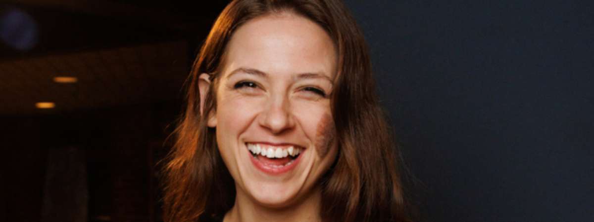 Chloe Radcliffe Returns to The Comedy Attic