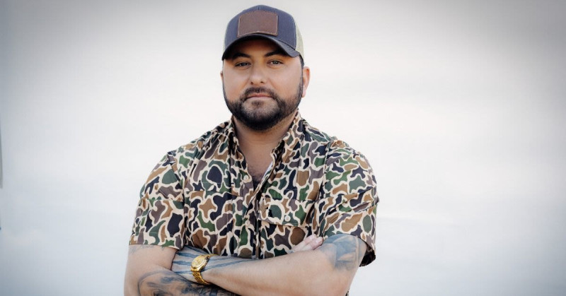 Tyler Farr