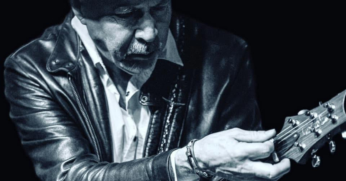 Van Wilks In-Store Performance & Record Signing