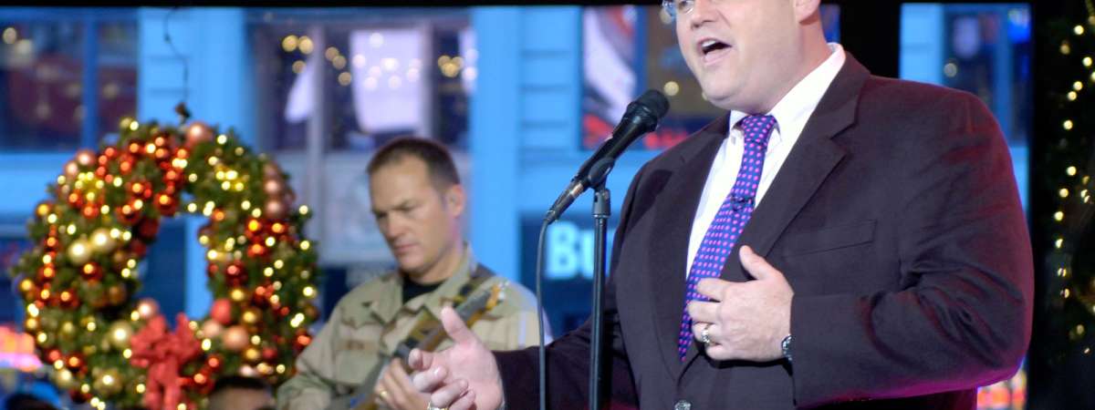 Ronan Tynan, NYPD Pipes & Drums, Pipes and Drums of the Blue & Gold, Boston Police Gaelic Column of Pipes & Drums