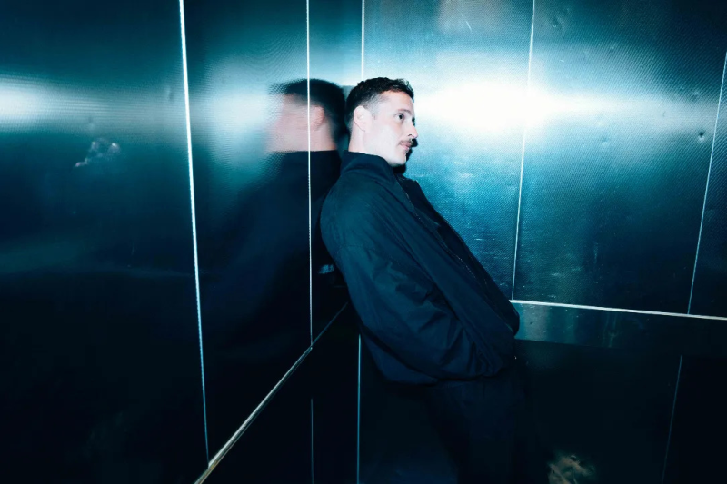 Innerloop pres. — Dean Turnley