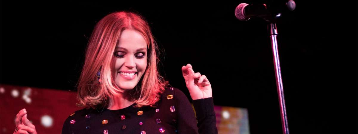 Belinda Carlisle: Heavenly Hits