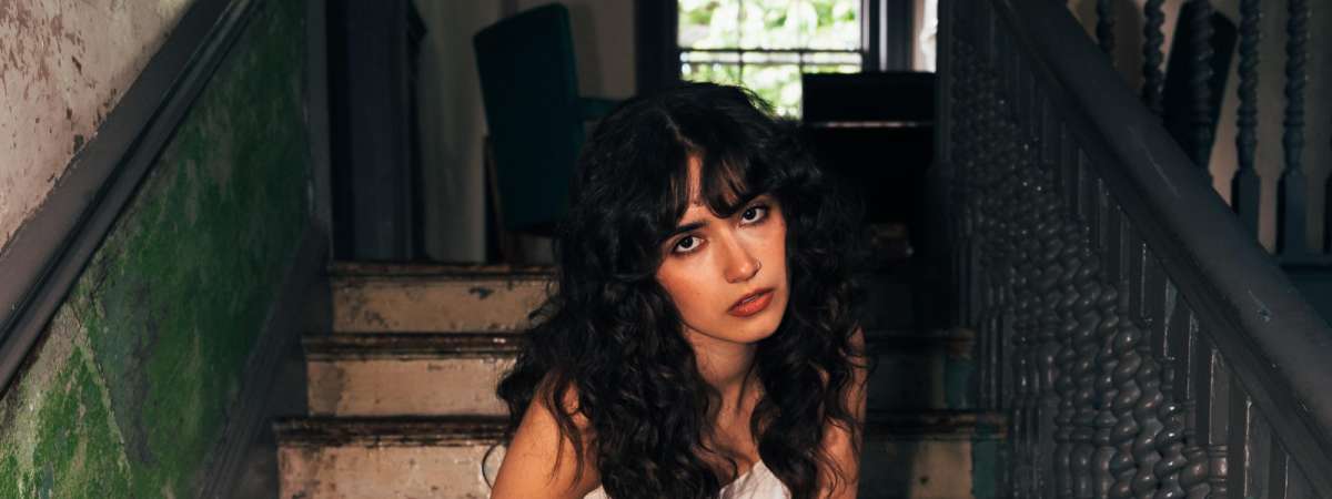 Asha Banks: something inbetween tour