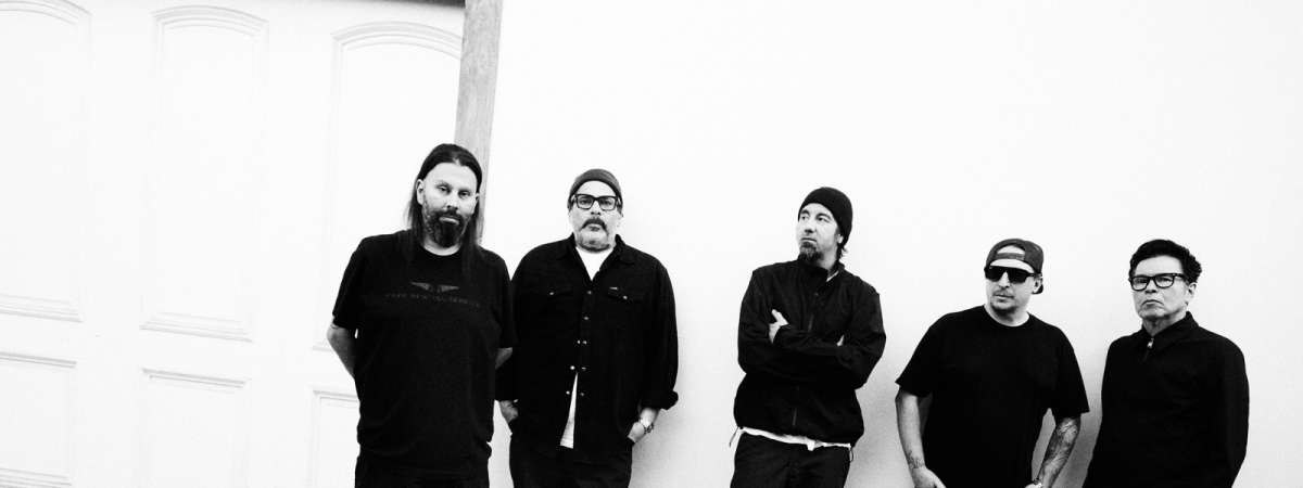 Dia de los DEFTONES, Deftones, The Neighbourhood, AFI, Bktherula, Jehnny Beth, Converge, Ladrones, Lip Critic, LustSickPuppy