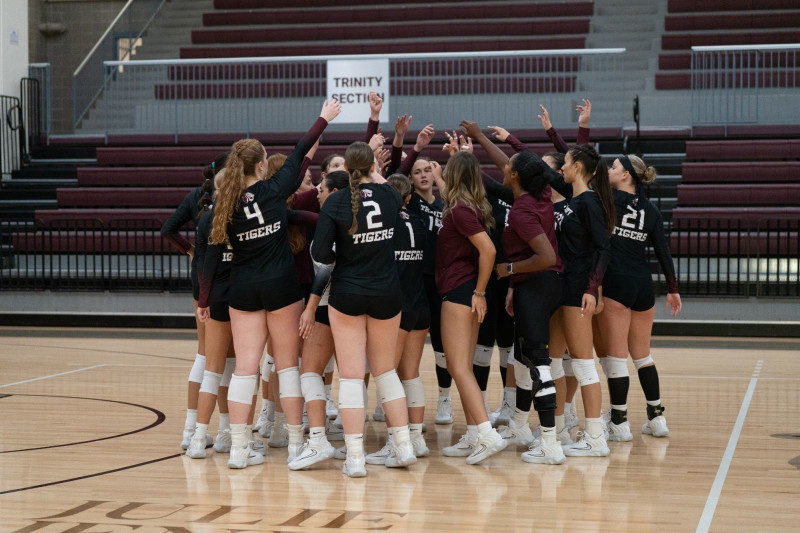 Trinity vs East Texas Baptist - Women's Volleyball
