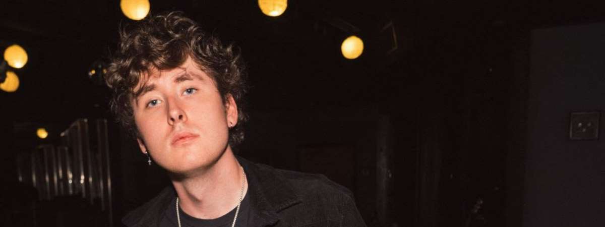 AM Radio Hits, Nardia, Fin’s Mellow Company, The Cecilias